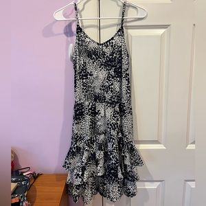 Printed sleeveless dress with ruffles (Aqua, S)